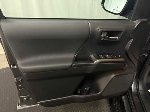 Certified 2023 Toyota Tacoma TRD Sport image 21