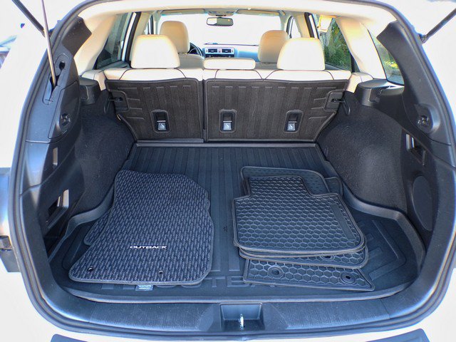 Used 2017 Subaru Outback 2.5i Limited w/ Popular Package #5 AWD/4WD image 17