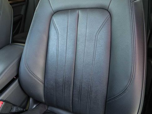 Used 2020 Audi Q5 2.0T Premium w/ Convenience Package image 23