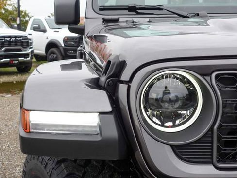 New 2026 Jeep Gladiator Rubicon image 5