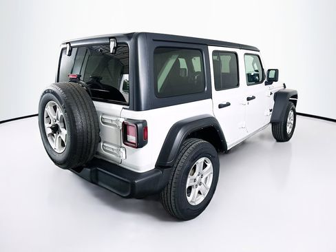 Used 2022 Jeep Wrangler Unlimited Sport AWD/4WD image 9