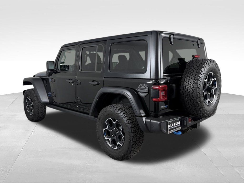 Used 2023 Jeep Wrangler Unlimited Rubicon 4xe w/ Cold Weather Group AWD/4WD image 9