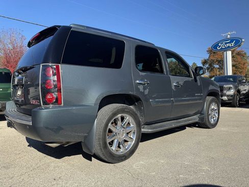 Used 2007 GMC Yukon Denali image 6