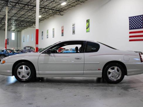 Used 2003 Chevrolet Monte Carlo SS w/ Preferred Equipment Group image 4