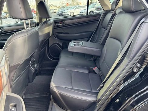 Used 2018 Subaru Outback 2.5i Limited image 17