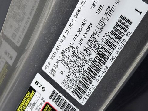 Used 2024 Toyota Tacoma TRD Sport image 45