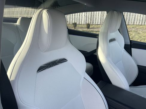 Used 2024 Tesla Model 3 Performance image 22