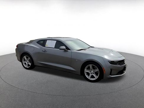 Used 2023 Chevrolet Camaro LT image 2