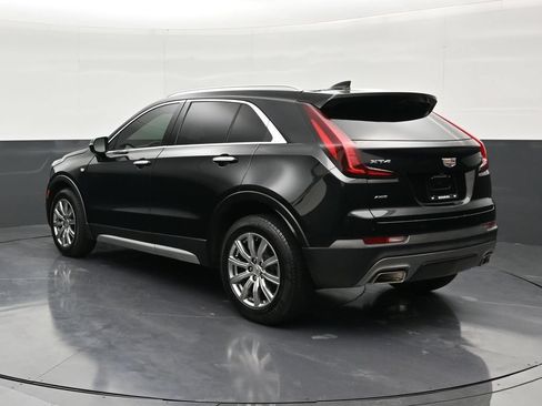 Used 2022 Cadillac XT4 Premium Luxury w/ Safety Alert Package AWD/4WD image 3