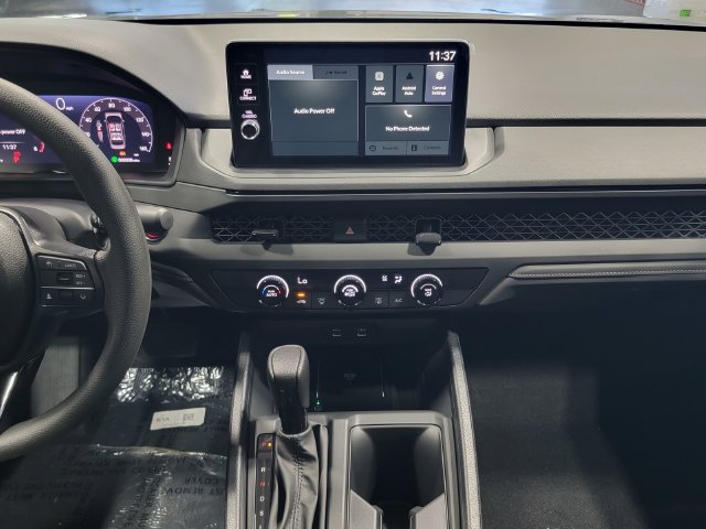 New 2026 Honda Accord LX image 18