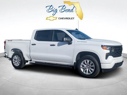 Certified 2025 Chevrolet Silverado 1500 Custom AWD/4WD image 1