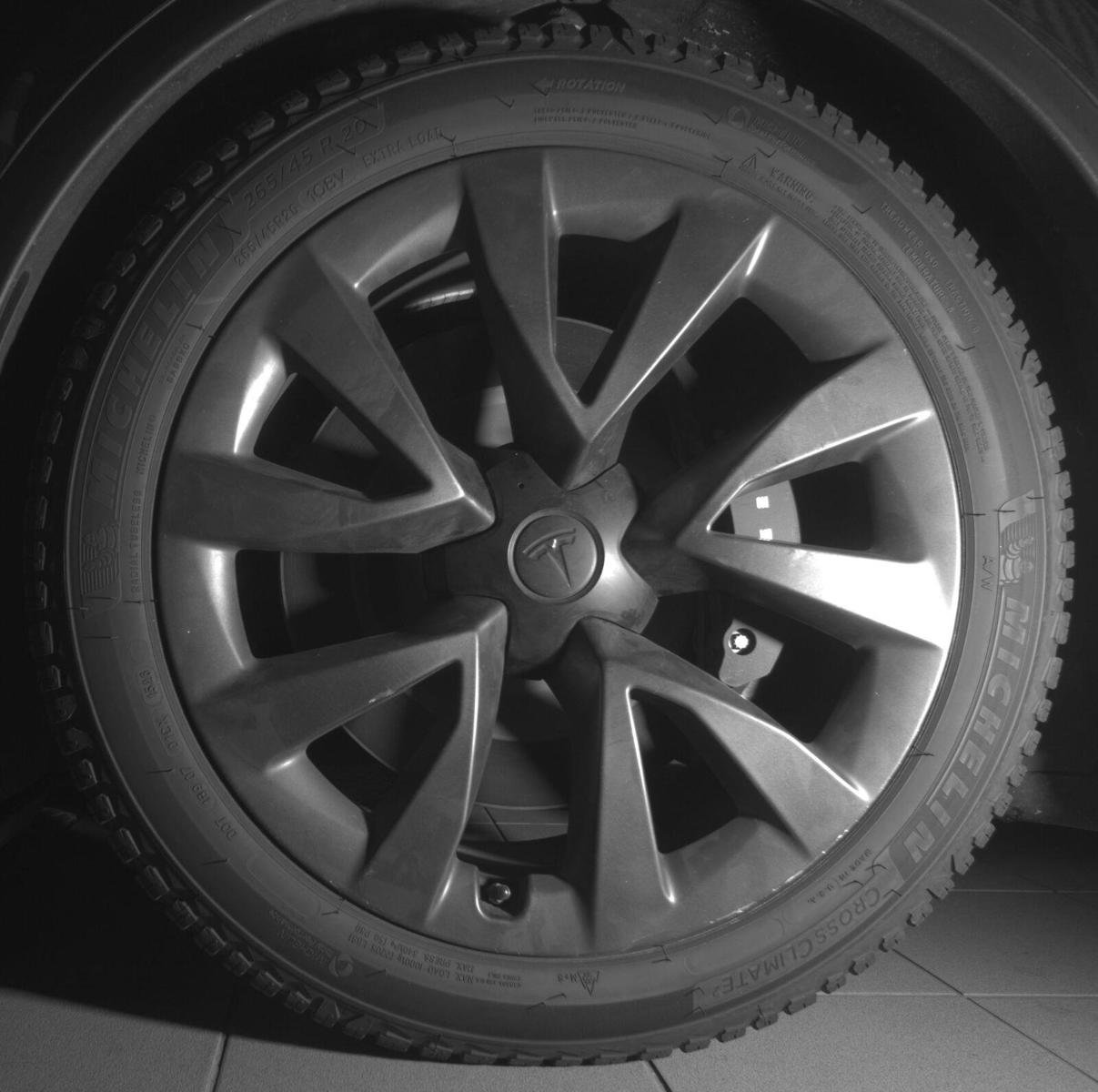Used 2024 Tesla Model X AWD/4WD image 9