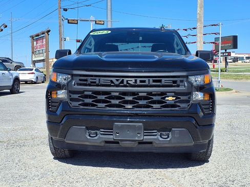 Used 2023 Chevrolet Silverado 1500 Custom image 24