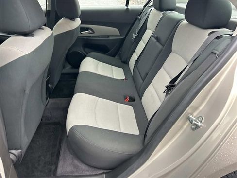 Used 2012 Chevrolet Cruze LS w/ Connectivity Package image 18