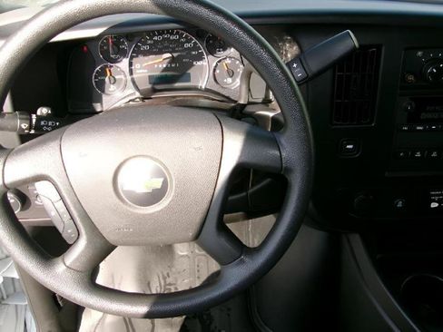 Used 2024 Chevrolet Express 2500 w/ Driver Convenience Package RWD image 11