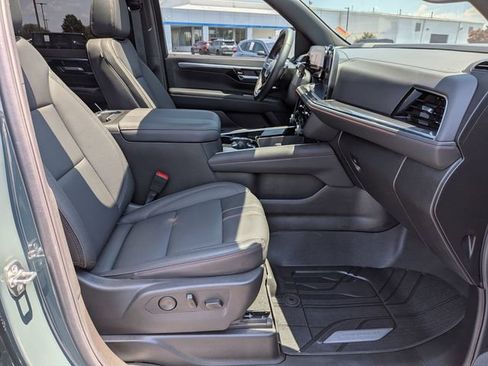 Used 2026 Chevrolet Tahoe RST w/ Comfort Package AWD/4WD image 42