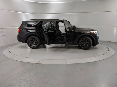 New 2025 Ford Explorer ST w/ Sun And Sound Package image 8