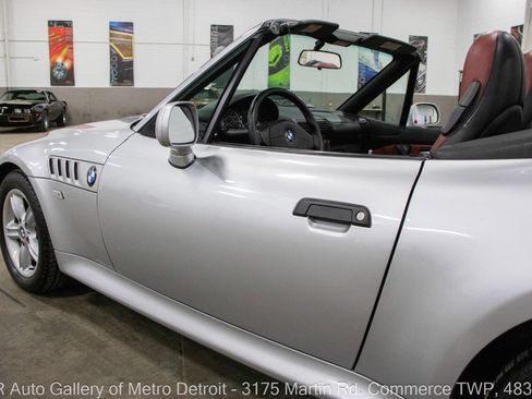 Used 2000 BMW Z3 2.5i image 23