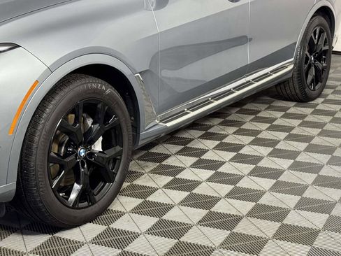 Used 2024 BMW X7 xDrive40i w/ Climate Comfort Package image 13