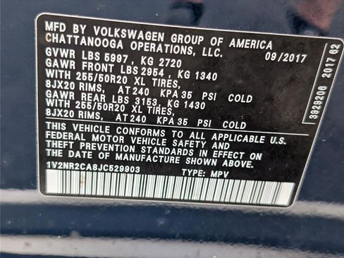 Used 2018 Volkswagen Atlas SEL Premium image 34