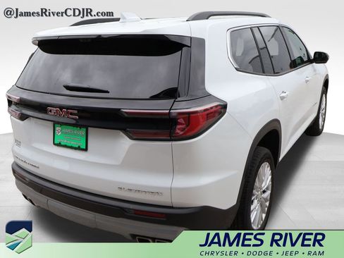 Used 2026 GMC Acadia Elevation w/ Elevation Premium Package AWD/4WD image 5
