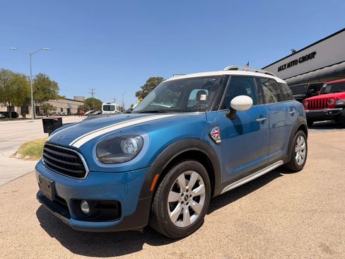 Used 2018 MINI Cooper Countryman FWD image 1