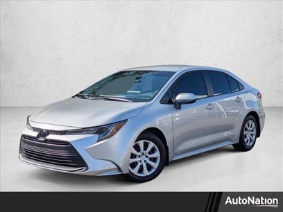 Used 2025 Toyota Corolla LE