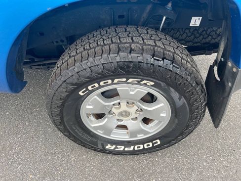 Used 2006 Toyota Tacoma PreRunner RWD image 20