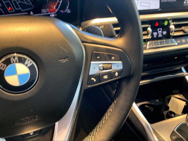 Used 2019 BMW 330i xDrive Sedan AWD/4WD image 14