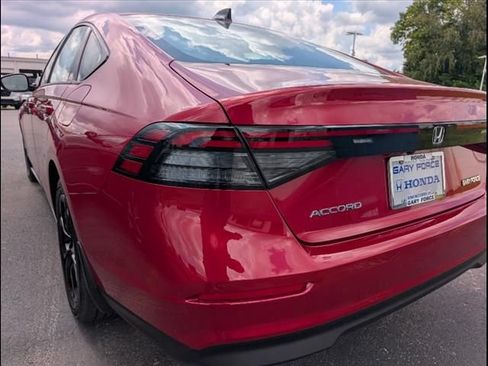 Used 2025 Honda Accord SE image 20