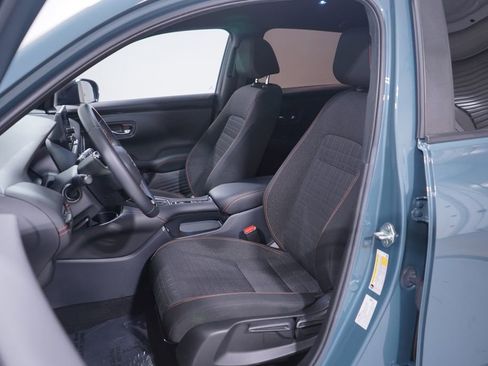 Used 2023 Honda HR-V Sport image 7