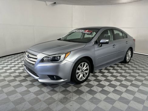Used 2016 Subaru Legacy 2.5i Premium AWD/4WD image 4