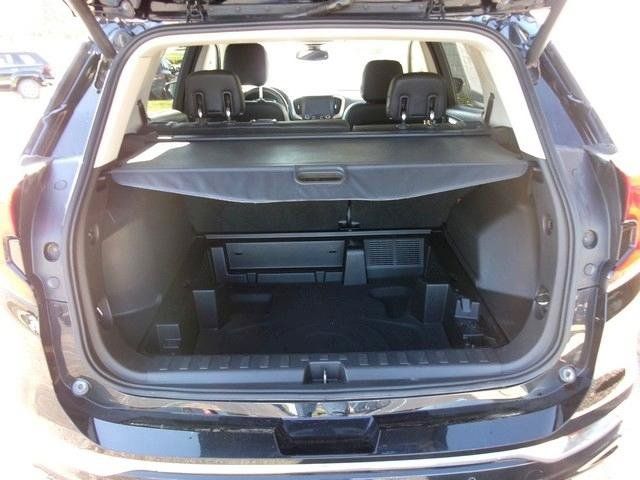 Used 2020 GMC Terrain Denali w/ GMC Pro Grade Package AWD/4WD image 28