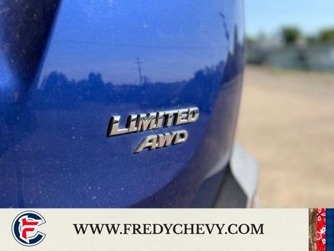 Used 2014 Toyota RAV4 Limited AWD/4WD image 32