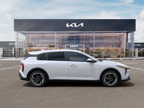 New 2026 Kia K4 EX FWD image 7