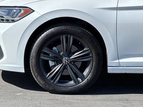 Used 2024 Volkswagen Jetta SE w/ Black Wheel Package FWD image 24