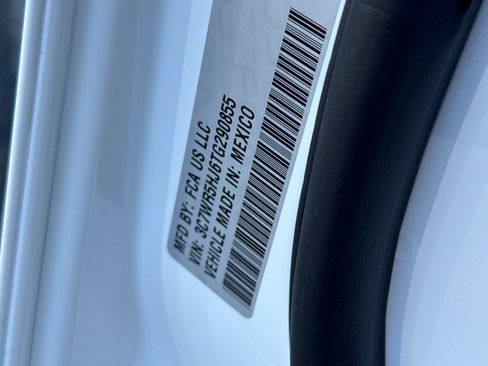 New 2026 RAM 2500 Tradesman AWD/4WD image 27