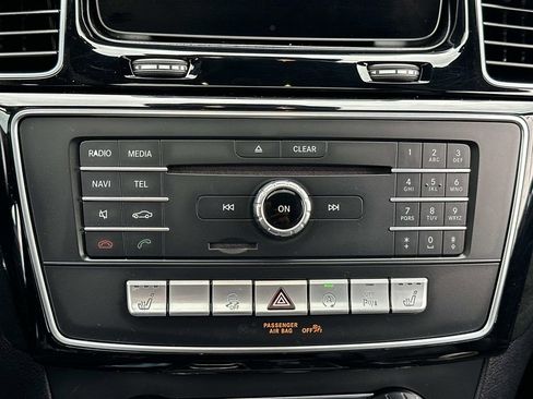 Used 2017 Mercedes-Benz GLS 450 4MATIC image 13
