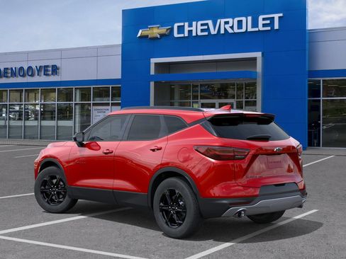 New 2025 Chevrolet Blazer LT w/ Midnight/Sport Edition AWD/4WD image 27