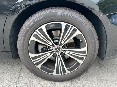 Used 2024 Mercedes-Benz E 350 4MATIC Sedan image 18