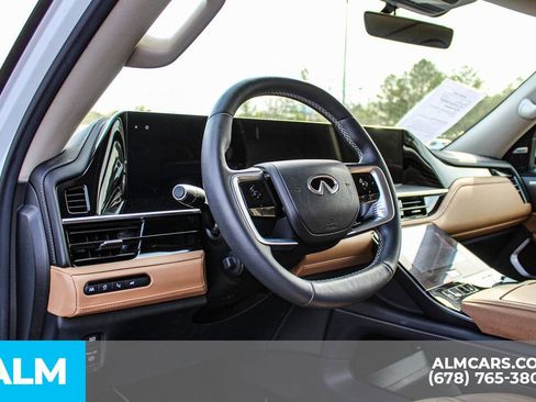 Used 2025 INFINITI QX80 Luxe RWD image 24
