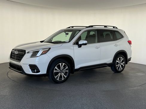 Used 2023 Subaru Forester Limited w/ Popular Package #3 AWD/4WD image 10