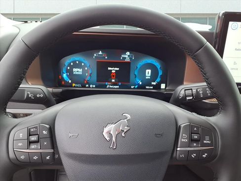 New 2025 Ford Bronco Sport Outer Banks w/ Outer Banks Tech Package+ image 11