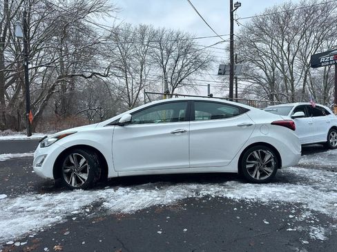 Used 2014 Hyundai Elantra Limited w/ Option Group 03 image 7