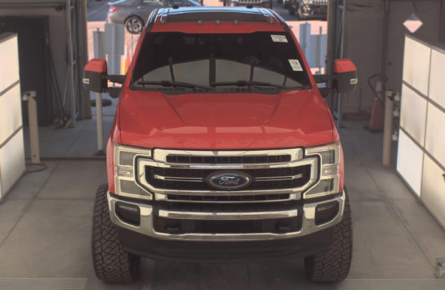 Used 2022 Ford F350 Lariat w/ Lariat Ultimate Package AWD/4WD image 2