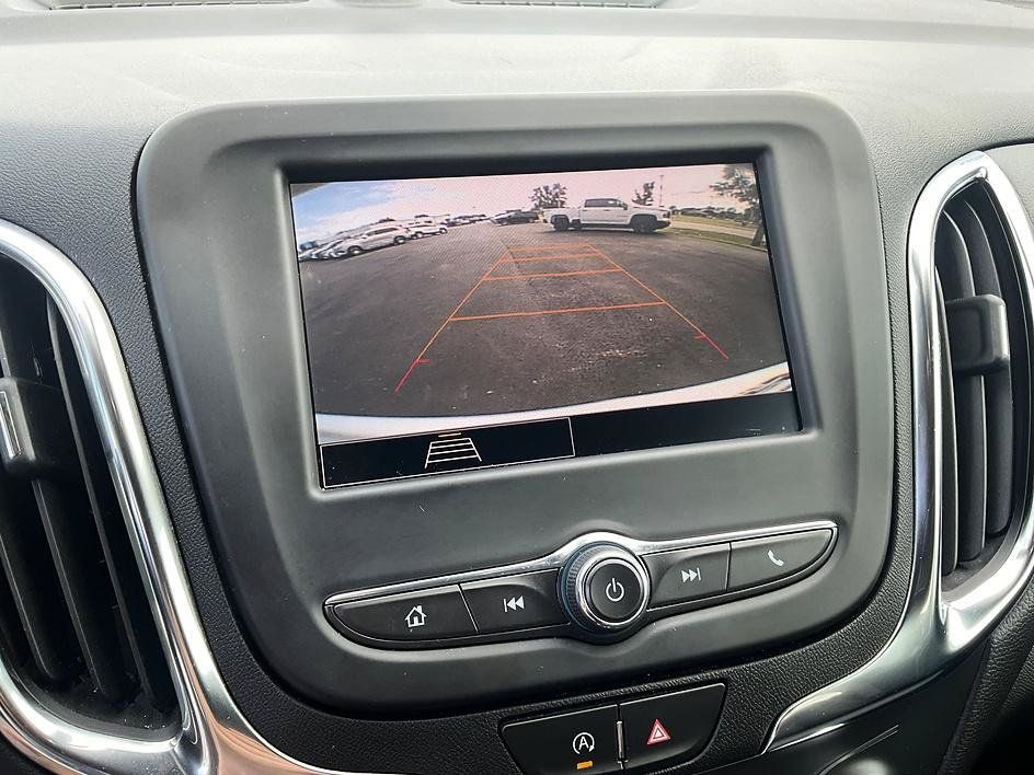 Used 2022 Chevrolet Equinox LT AWD/4WD image 22