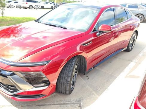 Used 2024 Hyundai Sonata SEL w/ Convenience Package FWD image 2