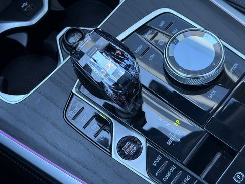 Used 2019 BMW X7 xDrive50i image 29