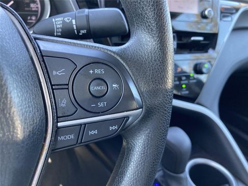 Used 2024 Toyota Camry LE image 21