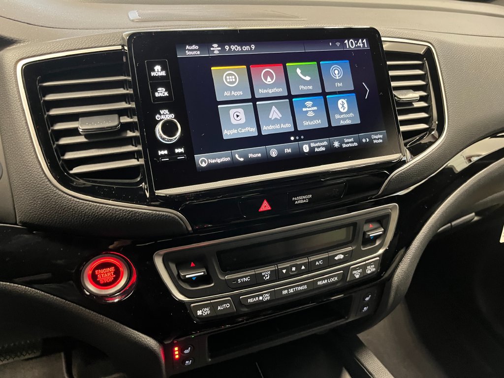 Used 2025 Honda Ridgeline Black Edition image 17
